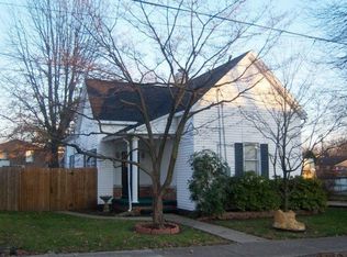 208 S 8th St, Boonville, IN 47601