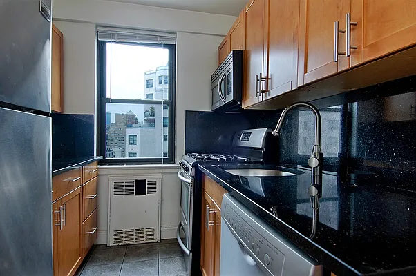 Sold by Corcoran | media 37