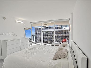 3rd image of 1901 Brickell Ave #A-203