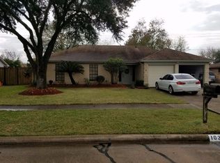 10330 Rustic Rock Rd, La Porte, TX 77571