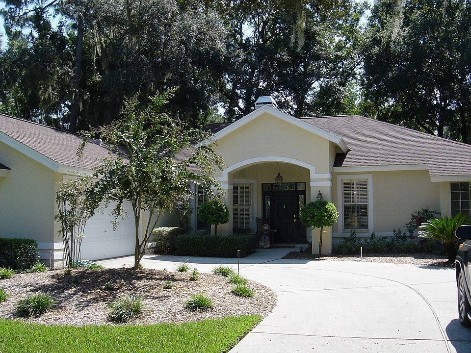 Beautiful Home - Great Neighborhood