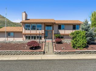 1836 Jefferson St, Wenatchee, WA