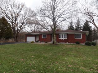 136 Golfshire Dr, Rochester, NY 14626