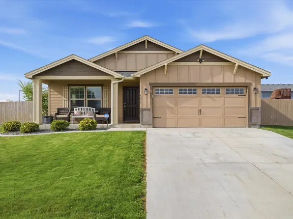 5617 Springfield Dr, Pasco, WA 99301