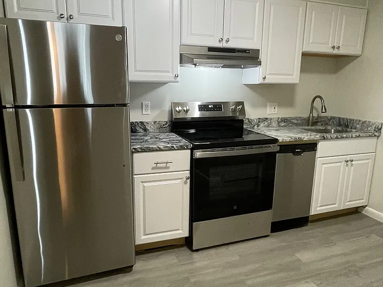 252 Spring St #23 — Photo 1