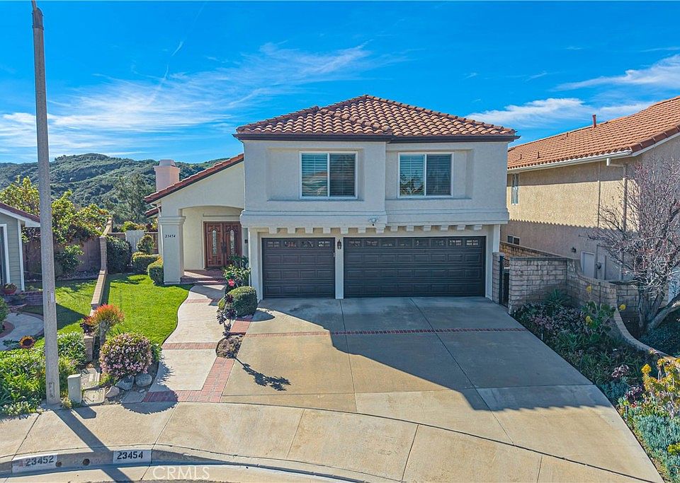 1st image of 23454 Cloverdale Ct