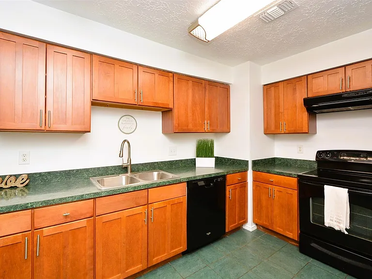 3315 Honey Creek Dr — Photo 17