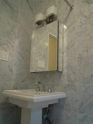 Rented by Metropolitan Equities | media 15