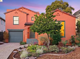 3044 Dakota St, Oakland, CA 94602