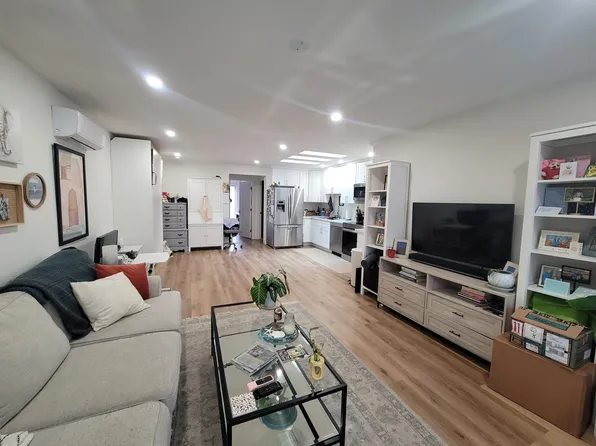 979 Terra Bella Ave Unit B, San Jose, CA 95125