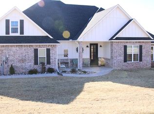 1800 Running Deer Rd, Norman, OK 73026