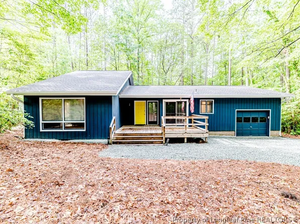 1323 California Pl, Sanford, NC 27332