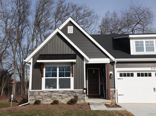 1020 Camellia Cir #47, Howell, MI 48843