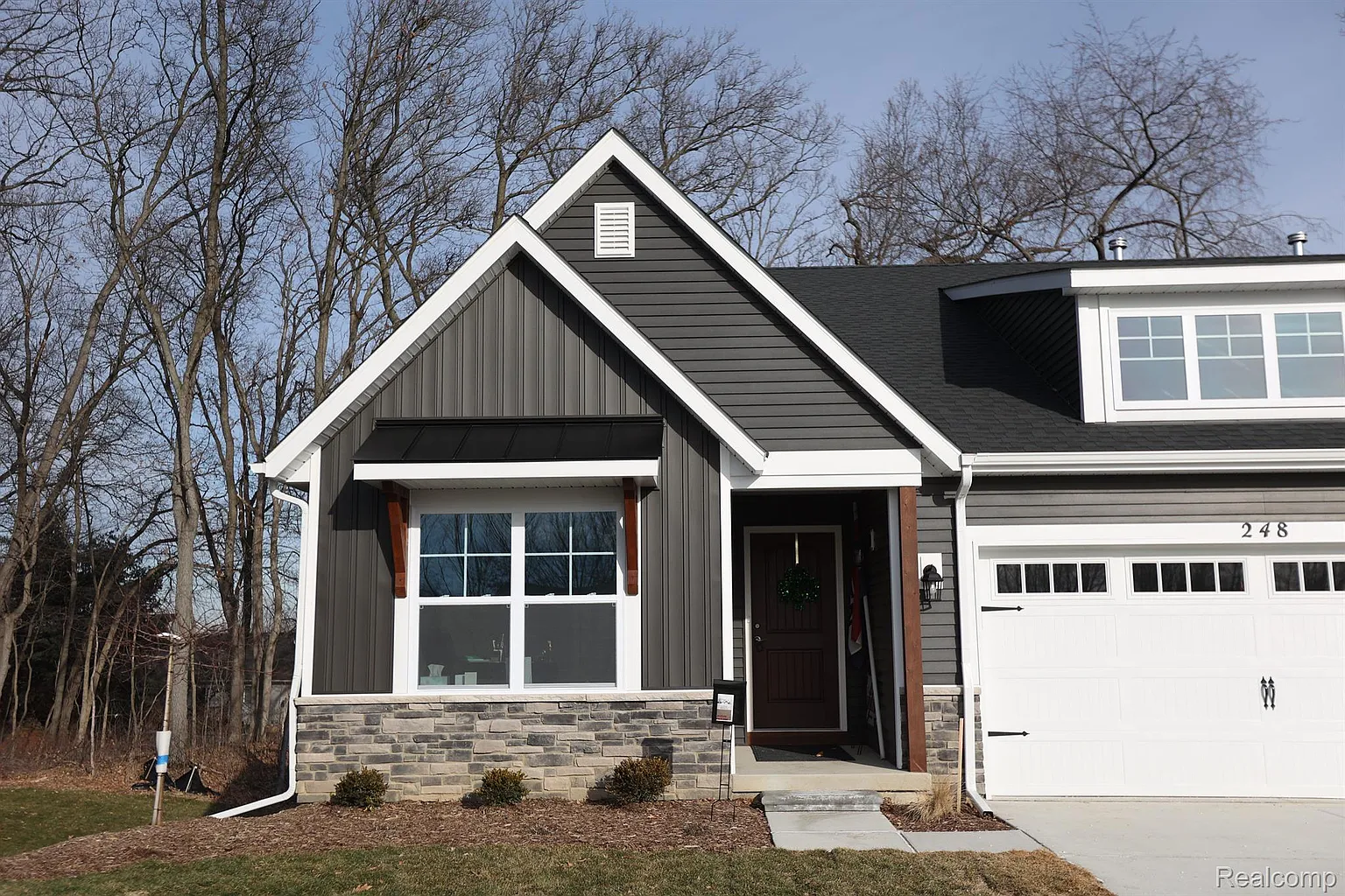 1020 Camellia Cir #47 photo 1