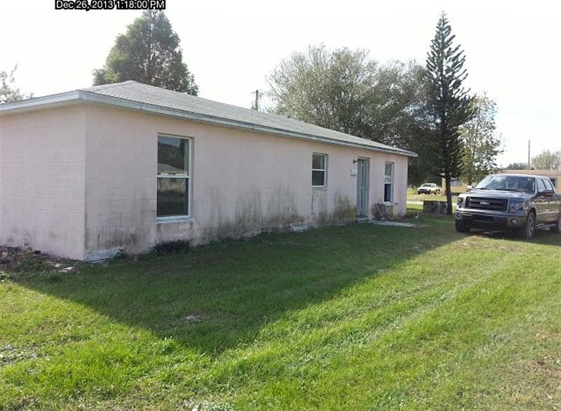 1st image of 1486 NE Leisure Ave