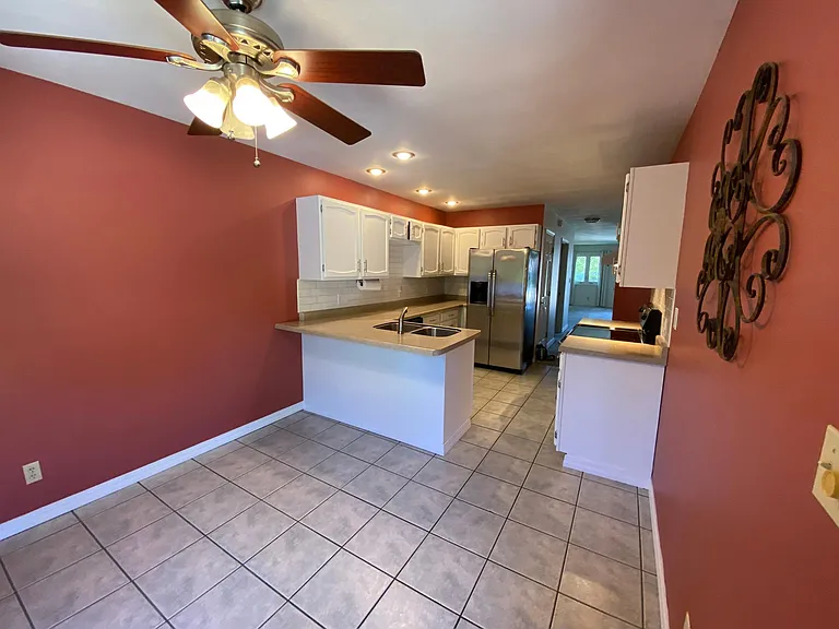 2316 Austin Dr — Photo 12