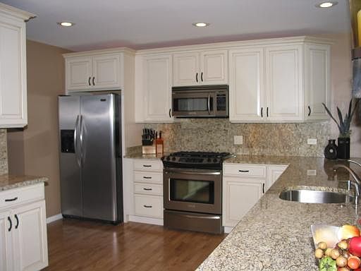 3rd image of 1452 Laurel Oaks Dr