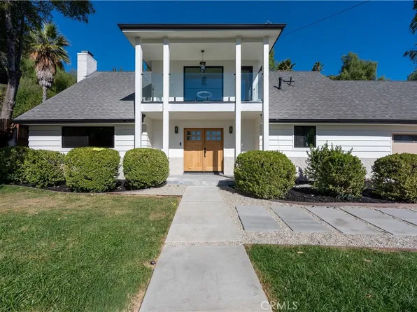 21801 Providencia St, Woodland Hills, CA 91364