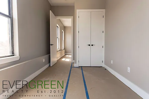 Rented by Pinn Realty | media 20