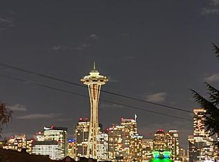313 W Olympic Pl APT A, Seattle, WA 98119