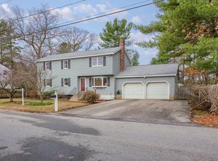48 Pinedale Ave, Tewksbury, MA 01876