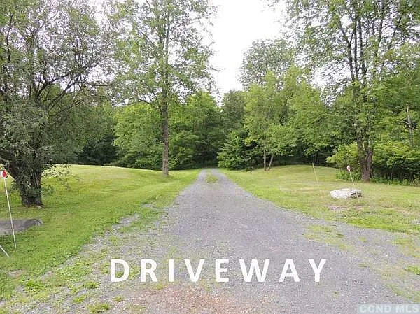 Bradleys Crossing Rd — Photo 11