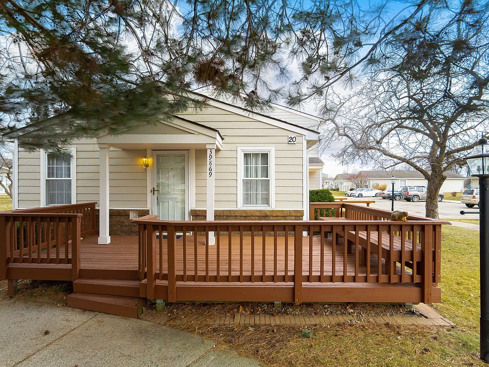 1st image of 39869 Village Wood Ln #77