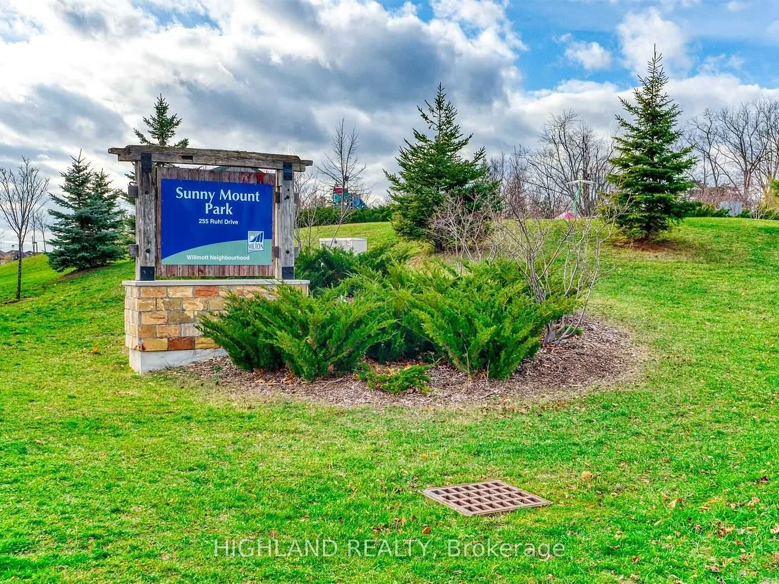 4 bed, $3,590 — Photo 3