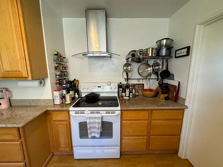 5914 Jordan Ave — Photo 13