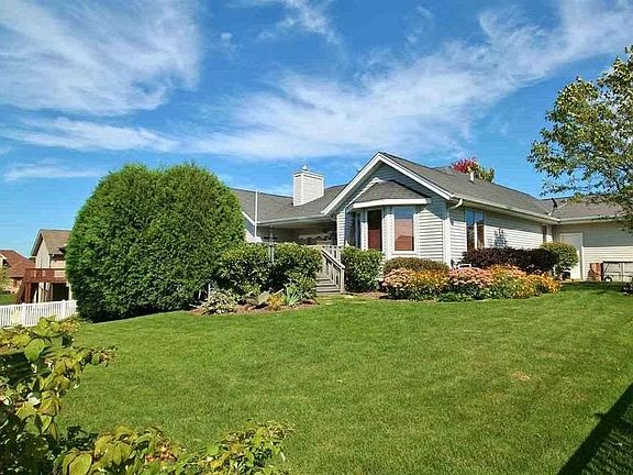 3rd image of 12496 Ayrshire Ln
