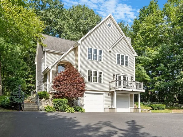 110 North St, Jefferson, MA 01522