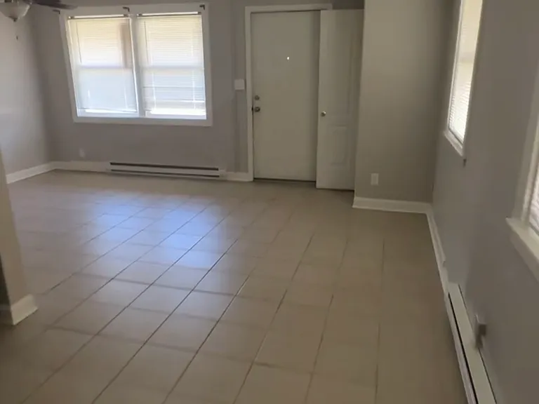 3514 Auburn St #1 — Photo 1