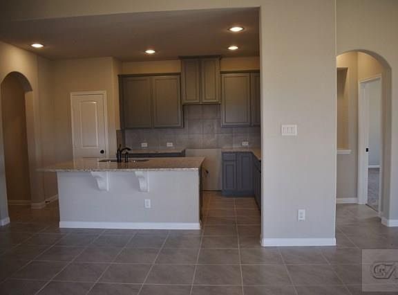 5th image of 2121 White Cove Dr
