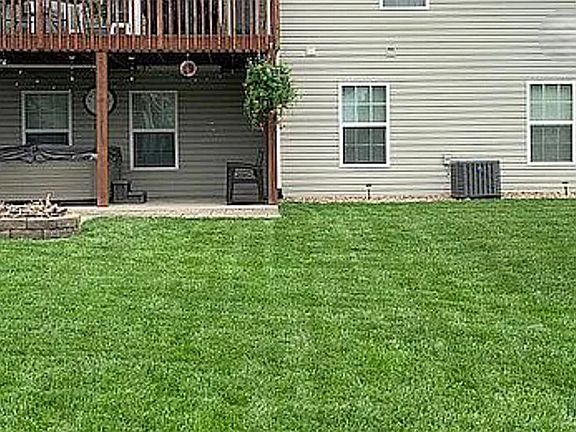 4th image of 1391 Orchard Lakes Cir