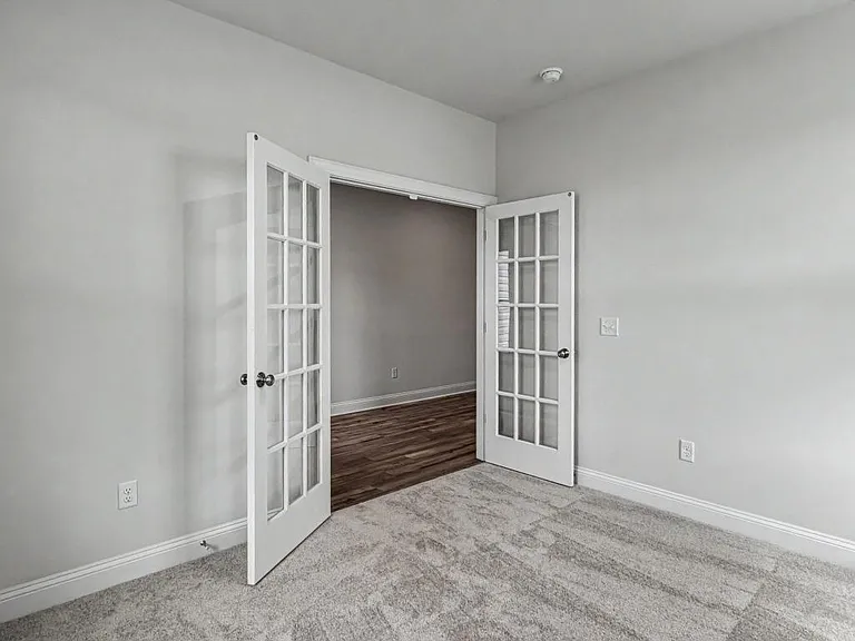 7461 Linda Vista Ln — Photo 5
