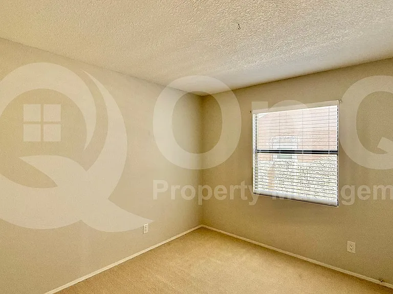 4206 E Tano St — Photo 8