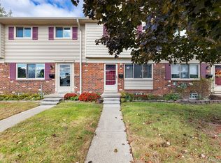23364 Baker St, Taylor, MI 48180