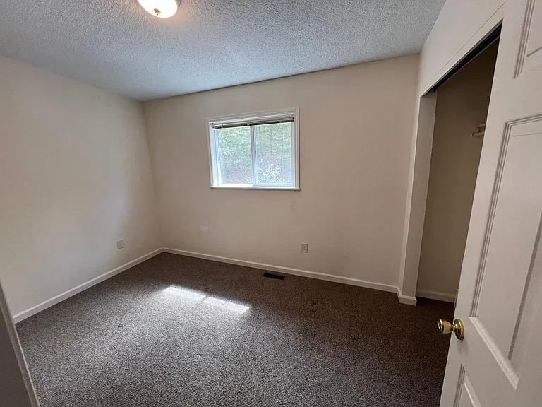 bedroom3
