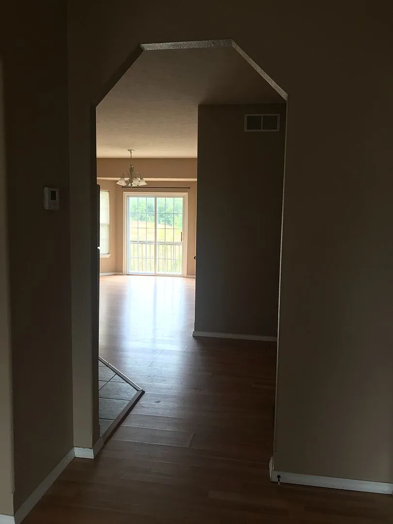 Fantastic Location - sits on a dead end street! — Photo 4