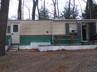 62 Parklane Rd, Hampstead, NH 03841