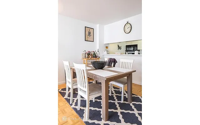 Rented by Douglas Elliman | media 4