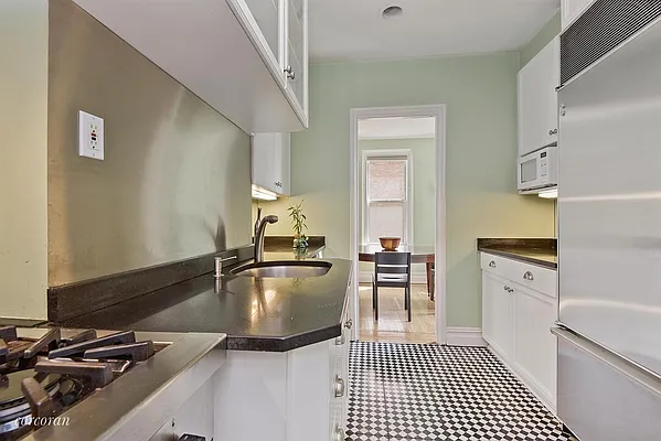Sold by Corcoran | media 3