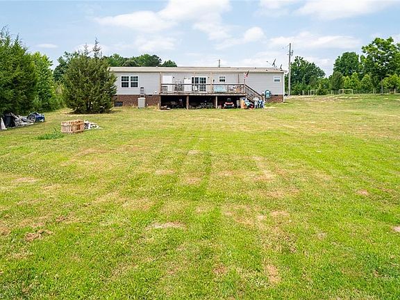 2nd image of 2825 Cornfield Ct