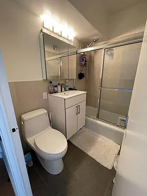 Rented by Olympia House Delaware LP | media 110