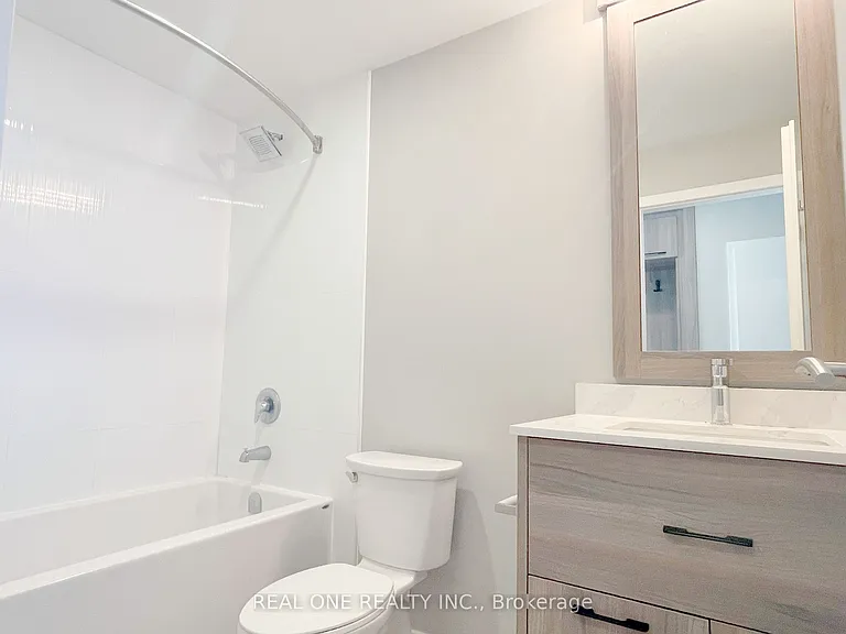 20 George St #2307 — Photo 20