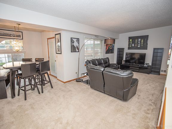 2nd image of 2851 W Heritage Dr #2A