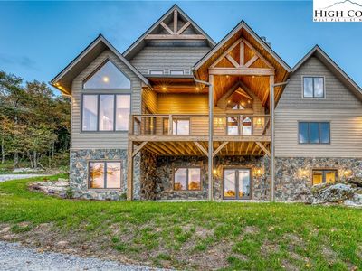 164 Moss Rock Lane, Banner Elk, NC, 28604