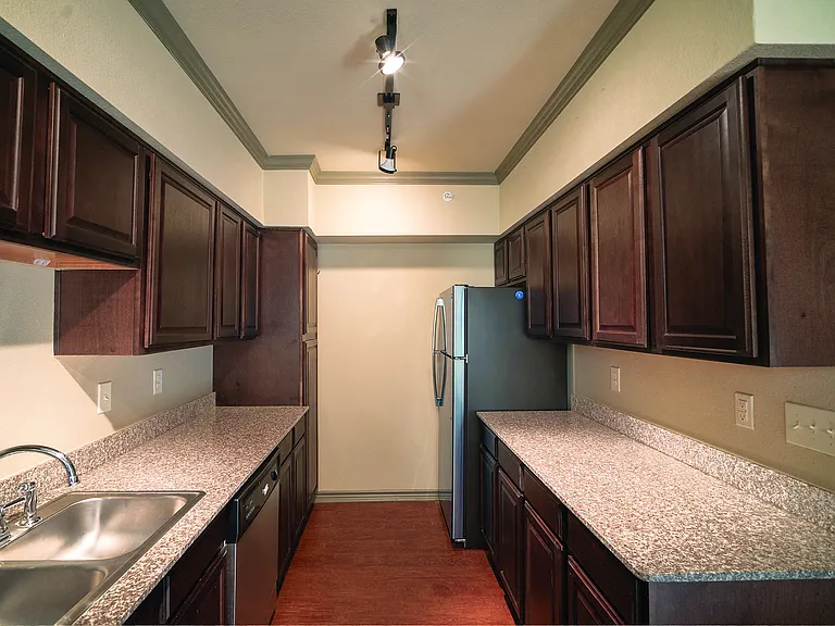 2101 Church Street — Photo 18