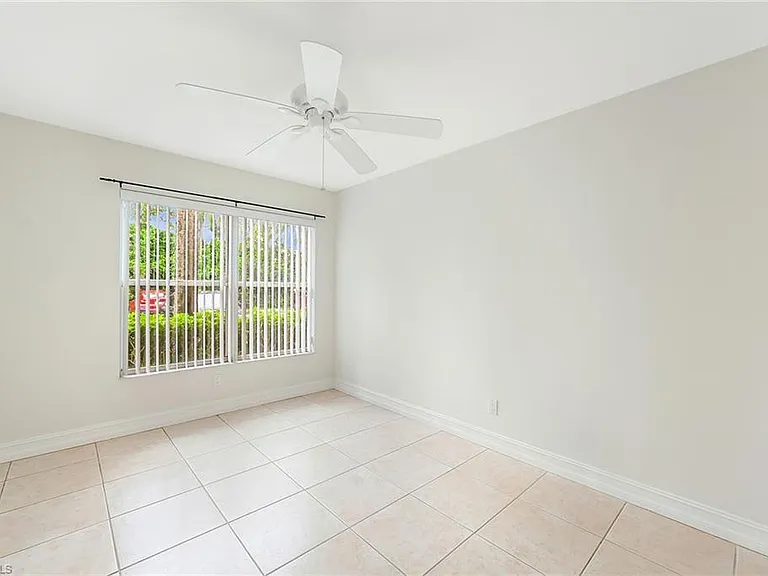 1933 Courtyard Way #D-103 — Photo 13
