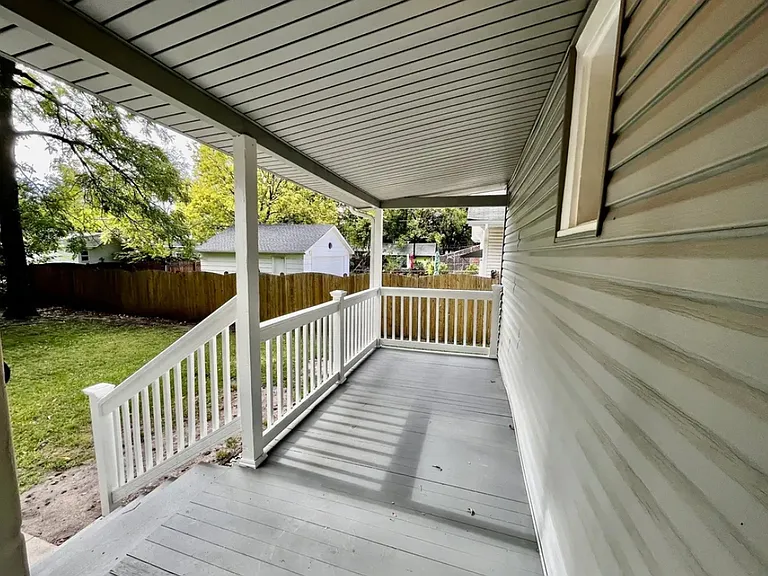 2610 Knight Ave — Photo 20
